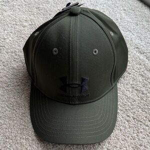 Under Armour Youth Boys Olive Cap